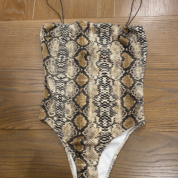 Snake print bodysuit - Picture 2 of 2